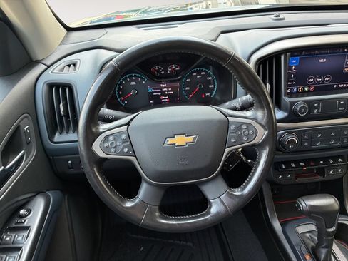 Used 2021 Chevrolet Colorado Z71 w/ Z71 Midnight Edition RWD image 12