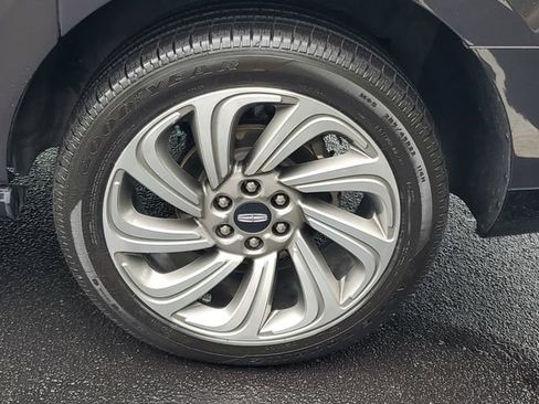 Used 2023 Lincoln Navigator L Reserve AWD/4WD image 34