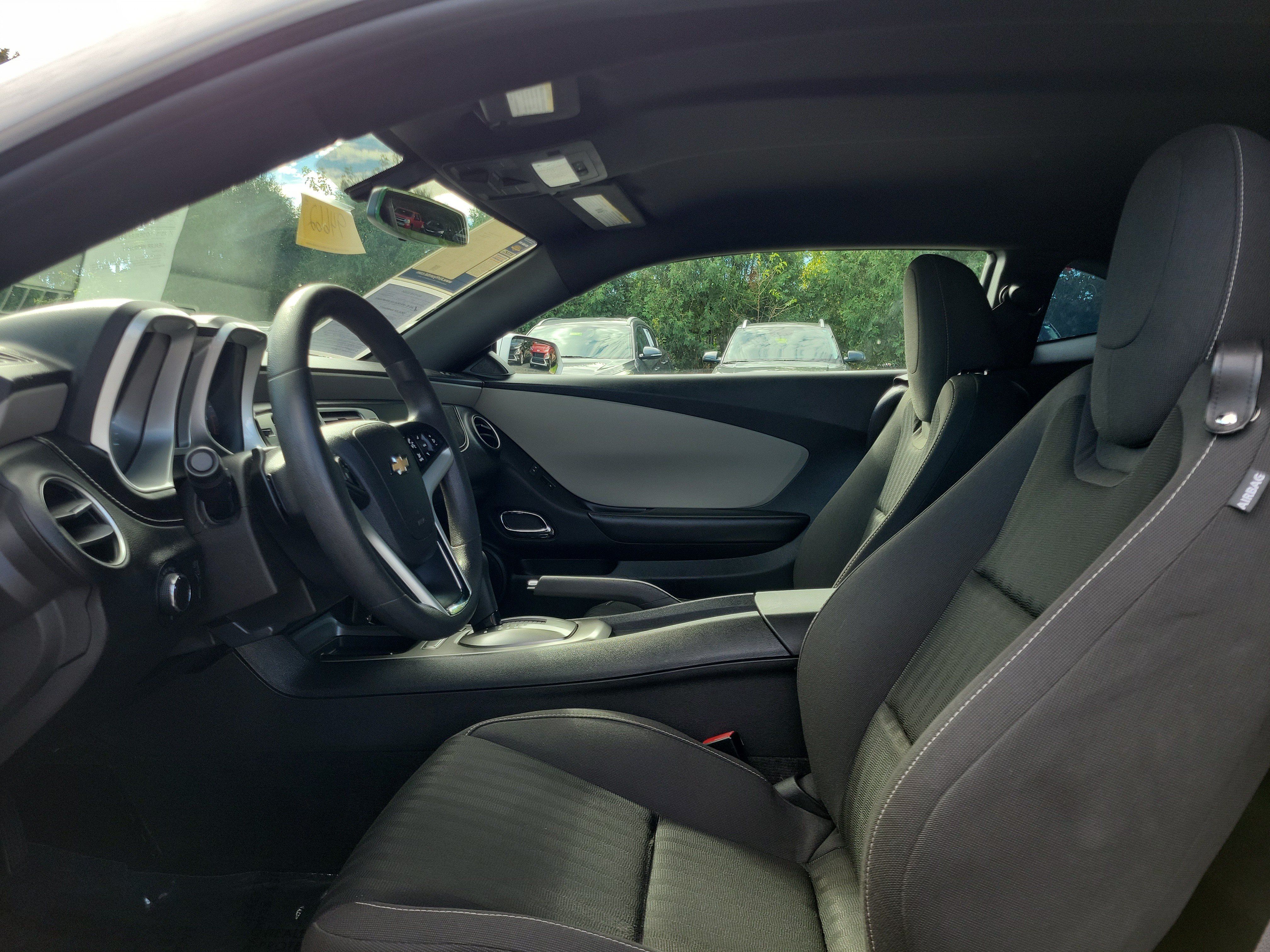 Used 2013 Chevrolet Camaro LS RWD image 10