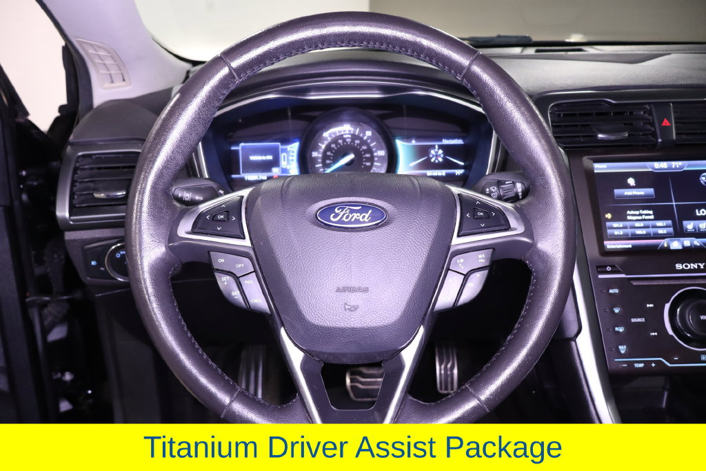 Used 2015 Ford Fusion Titanium FWD image 18