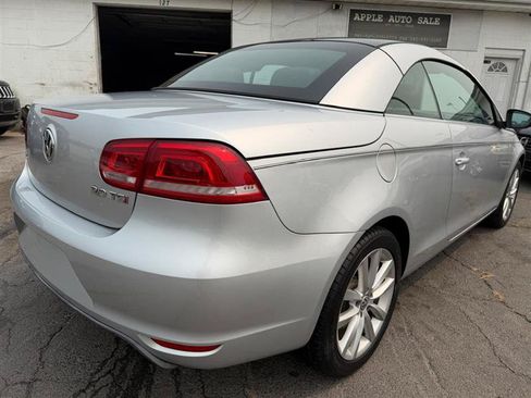 Used 2014 Volkswagen Eos Komfort FWD image 7