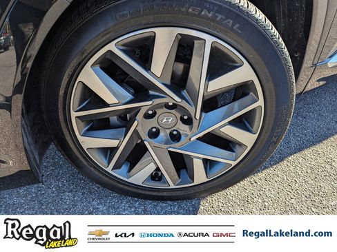 Used 2023 Hyundai Santa Fe Calligraphy image 30