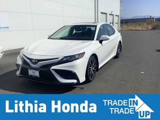 Used 2024 Toyota Camry SE w/ Blackout Package (TMS) AWD/4WD video 1