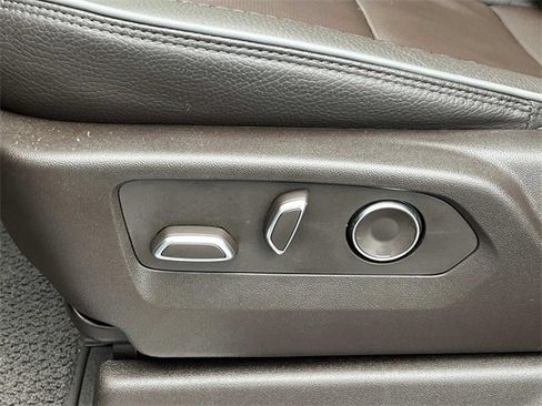 Used 2024 GMC Sierra 2500 Denali w/ Denali Reserve Package image 35