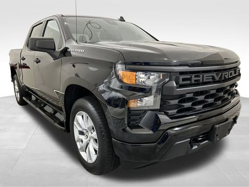Used 2022 Chevrolet Silverado 1500 Custom image 9