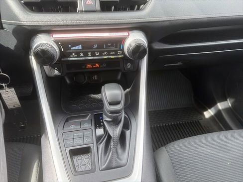 Used 2024 Toyota RAV4 LE AWD/4WD image 20