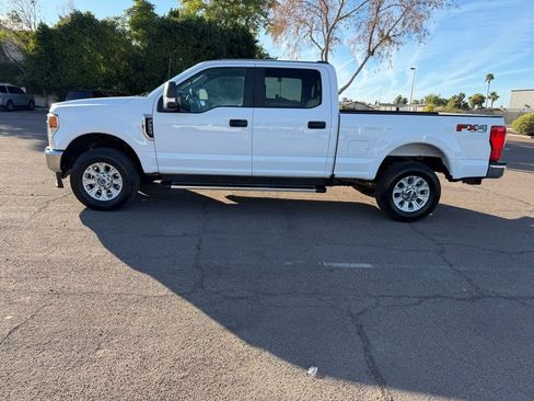 Used 2022 Ford F250 XL w/ STX Appearance Package image 5