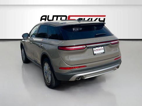 Used 2025 Lincoln Corsair FWD image 5