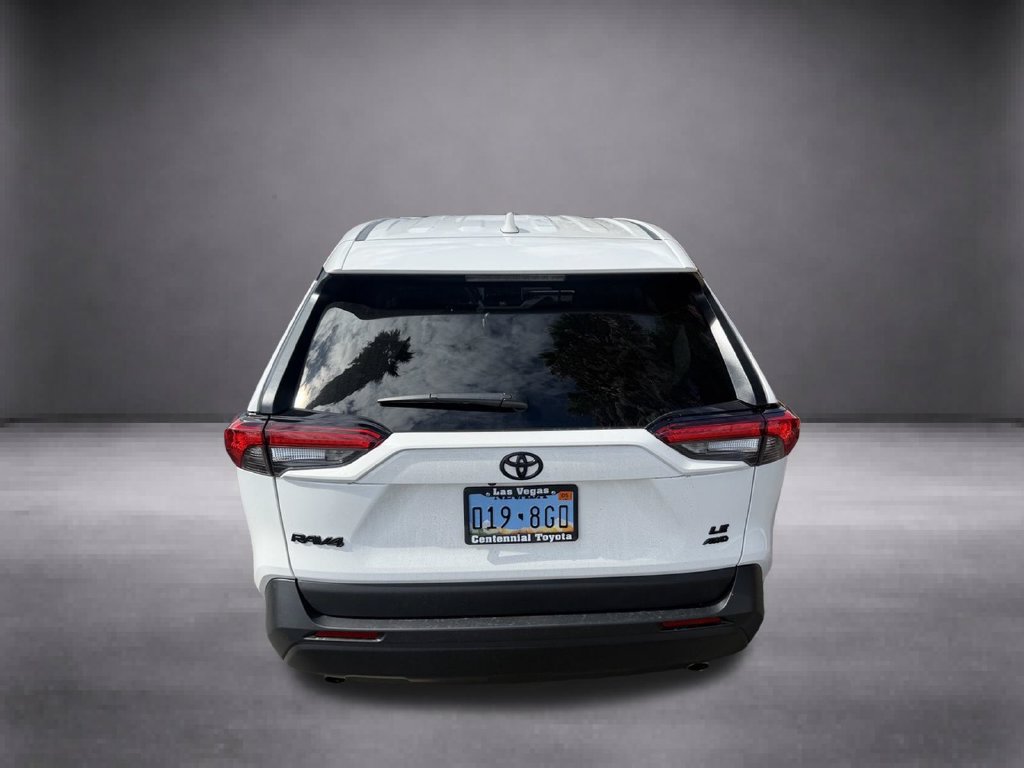 Used 2025 Toyota RAV4 LE AWD/4WD image 13