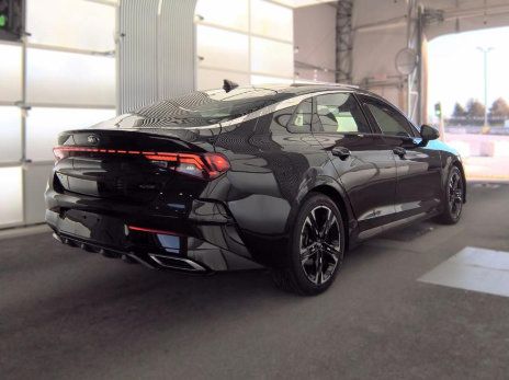 Used 2021 Kia K5 GT-Line w/ GT-Line FWD Premium Package image 3