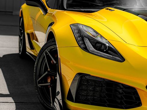 Used 2019 Chevrolet Corvette ZR1 image 25