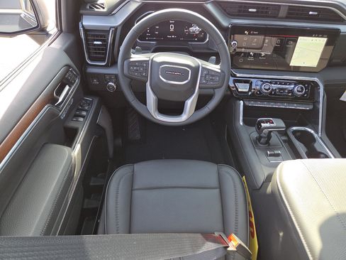 New 2026 GMC Sierra 1500 Denali w/ Denali Reserve Package AWD/4WD image 30