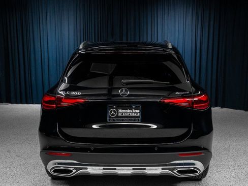 Certified 2026 Mercedes-Benz GLC 300 4MATIC image 5