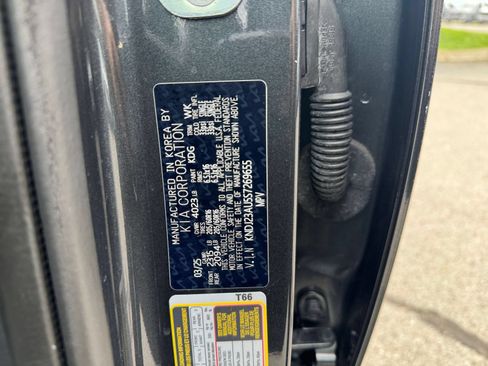 Used 2025 Kia Soul LX w/ LX Technology Package FWD image 26