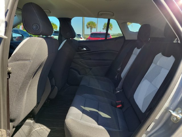 New 2026 Chevrolet Trax LS w/ LS Convenience Package FWD image 13