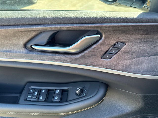 New 2026 Jeep Grand Cherokee L Limited AWD/4WD image 10