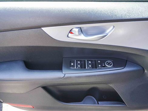 Certified 2023 Kia Forte LX FWD image 19