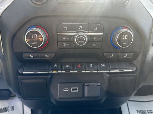 Used 2019 Chevrolet Silverado 1500 LT w/ All-Star Edition image 19