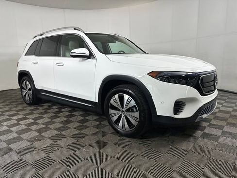 Used 2023 Mercedes-Benz EQB 300 4MATIC w/ Exclusive Package image 2