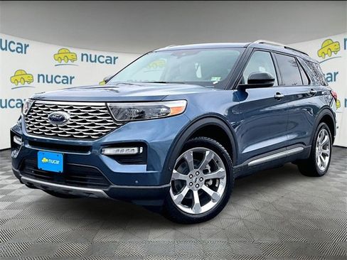 Used 2020 Ford Explorer Platinum w/ Premium Technology Package image 12