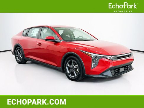 Used 2025 Kia K4 FWD image 1