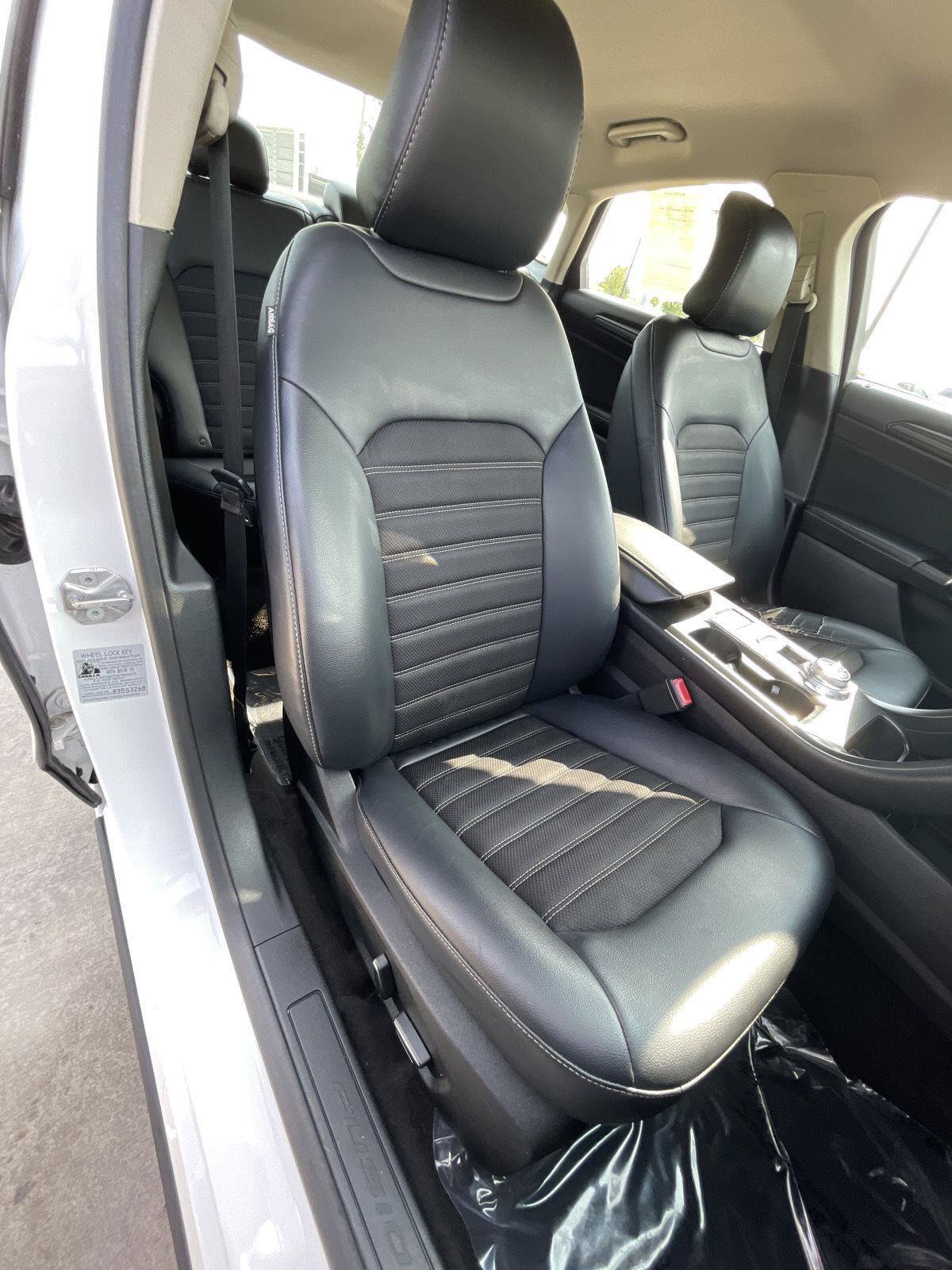 Used 2018 Ford Fusion SE w/ Equipment Group 201A FWD image 29