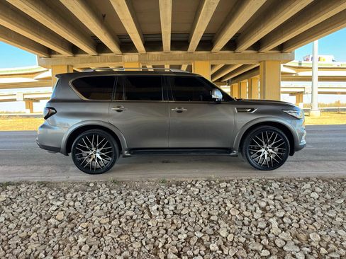 Used 2020 INFINITI QX80 Luxe w/ Proassist Package image 2