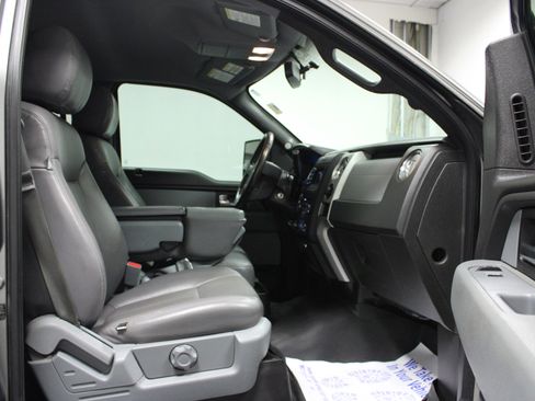 Used 2014 Ford F150 XLT w/ Equipment Group 302A Luxury AWD/4WD image 15