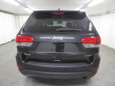 Used 2016 Jeep Grand Cherokee Laredo w/ Quick Order Package 23E image 6
