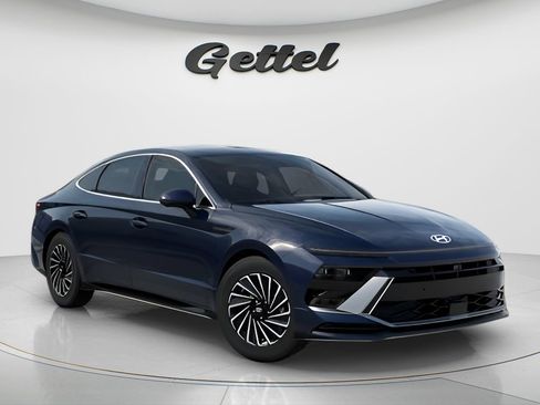 New 2026 Hyundai Sonata Limited FWD image 2