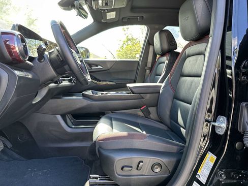 Certified 2025 Chevrolet Equinox RS w/ Safety and Technology Package AWD/4WD image 2