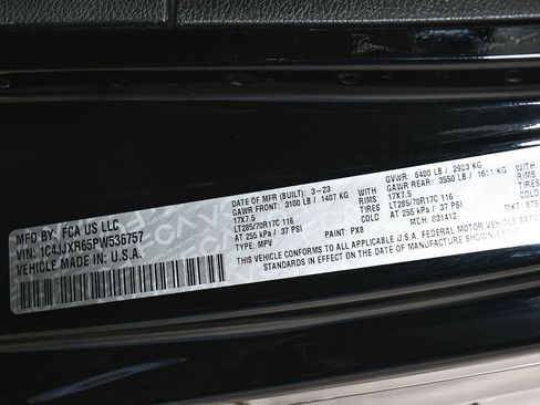 Used 2023 Jeep Wrangler Unlimited Rubicon 4xe w/ Cold Weather Group AWD/4WD image 13