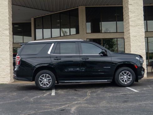 Used 2021 Chevrolet Tahoe LT AWD/4WD image 2