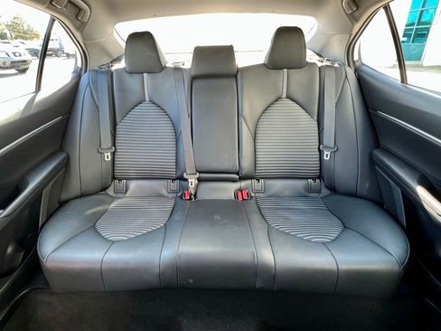 Used 2023 Toyota Camry SE image 34