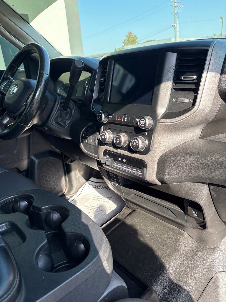 Used 2020 RAM 2500 Tradesman w/ Chrome Appearance Group AWD/4WD image 22