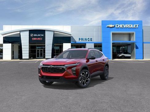 New 2026 Chevrolet Trax RS w/ Driver Confidence Package FWD image 8