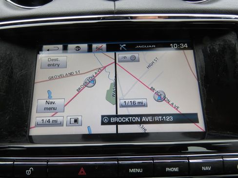 Used 2015 Jaguar XJ AWD image 26