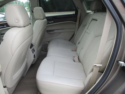 Used 2015 Cadillac SRX Luxury FWD image 14