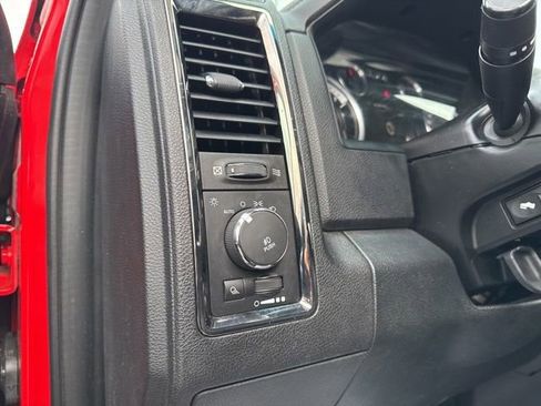 Used 2016 RAM 1500 Sport image 29