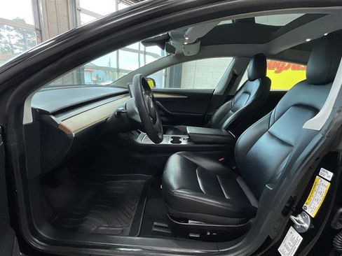 Used 2021 Tesla Model 3 Standard Range Plus RWD image 11