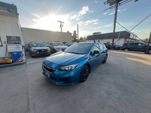 Used 2018 Subaru Impreza 2.0i AWD/4WD image 3