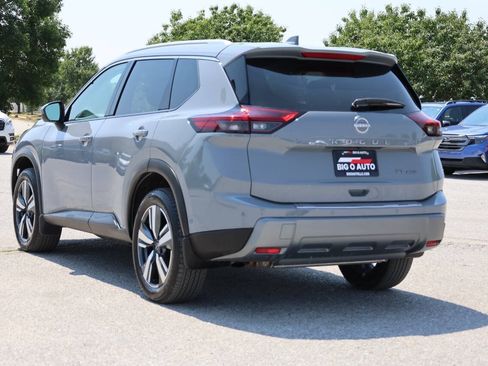 Used 2024 Nissan Rogue SL w/ SL Premium Package AWD/4WD image 11