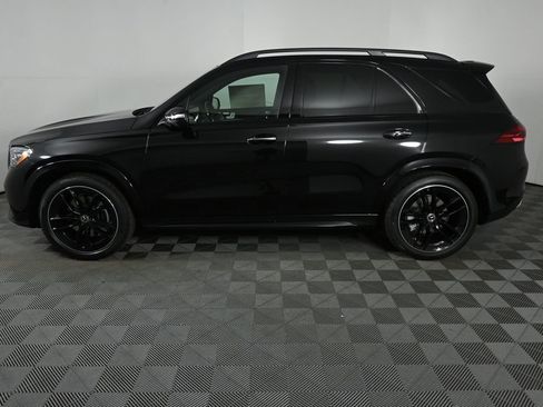 New 2026 Mercedes-Benz GLE 580 4MATIC image 3