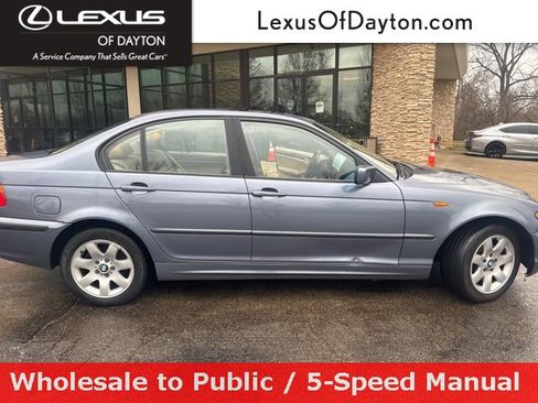 Used 2003 BMW 325xi Sedan image 2