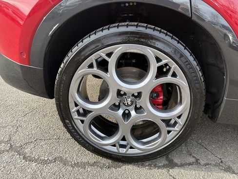 Used 2024 Alfa Romeo Tonale Veloce image 32