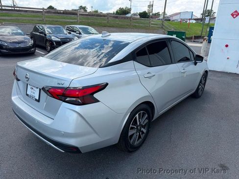 Used 2020 Nissan Versa SV FWD image 5