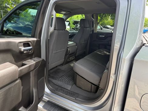 Used 2021 Chevrolet Silverado 1500 LT AWD/4WD image 11