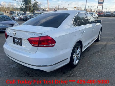 Used 2014 Volkswagen Passat 1.8T SEL Premium FWD image 6
