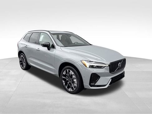 New 2026 Volvo XC60 T8 Plus w/ Climate Package image 7