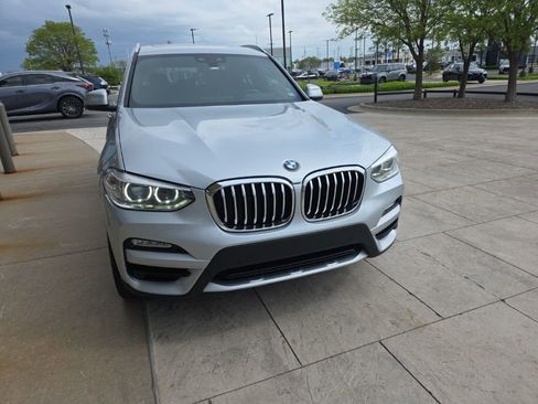 Used 2019 BMW X3 xDrive30i w/ Premium Package image 2